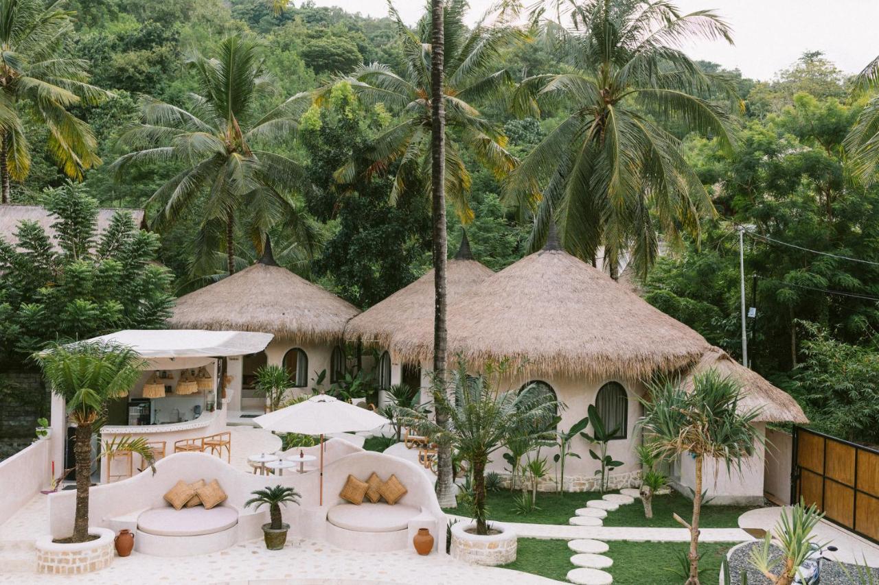 Hotel Tiu Oasis Lombok à Kuta  Extérieur photo